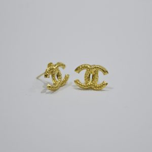 Aurélie Diamond Halo Necklace